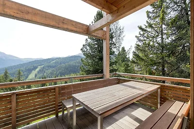 Luxe chalet met binnenjacuzzi