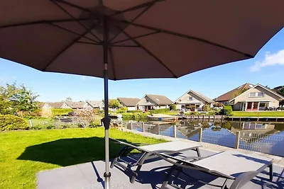 Waterfront Lodge with Private Infrared Sauna