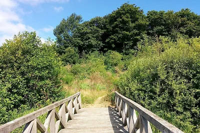 Geraumiges Seeruckzug -- By Traum...