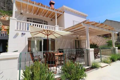Apartments Seafront Silence - One Bedroom Apa...
