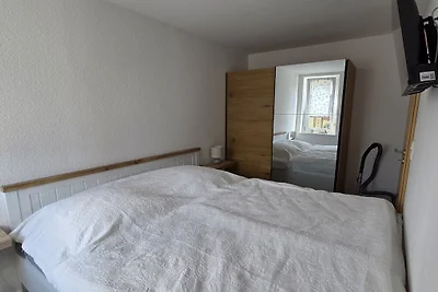 Ferienhaus in Berumbur mit Schwimmbecken