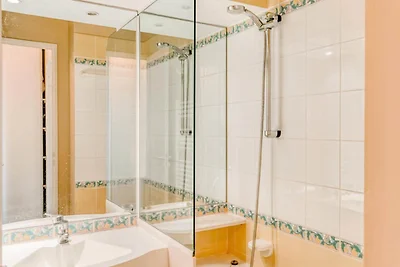 Wohnung in Falaise mit Talblick