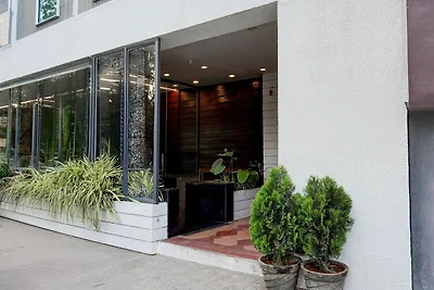 Reihenhaus Kanakpura Rd. Panchavati