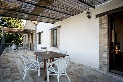 Appartement in Ascoli Piceno met zwembad
