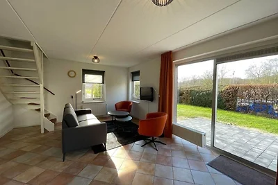 Haus mit Garten in der Nähe von Langweerder
