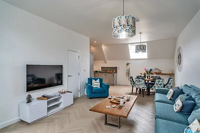 Modernes Ferienhaus in der Stadt Newquay, Kei...