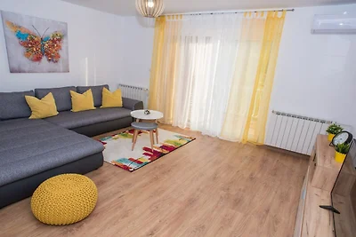 One Bedroom Apartment