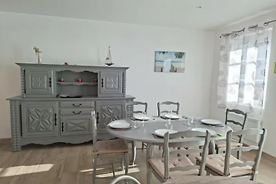 Modernes Ferienhaus in St. Pol de Leon