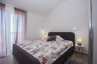 Apartment mit einem Schlafzimmer und...