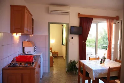 Luxuriöses Srima-Retreat mit Bootsanlegeplatz