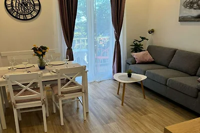 Apartment & Rooms Papa - Two Bedroom Apartmen...