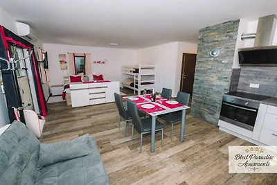 Bled Prestigious and Stylish Apartments - Cla...