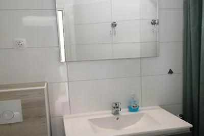 Seaside Apartments Sanda - One Bedroom Apartm...
