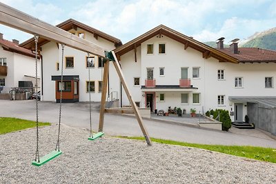 Ferienwohnung mit Bergblick in Waldnähe