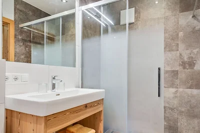 Apartment im Ort Wald im Pinzgau mit Sauna