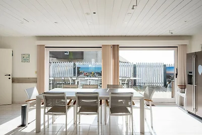 Luxusvilla mit Jacuzzi & Sauna