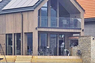 7 Personen Ferienhaus in Huglo-By Traum