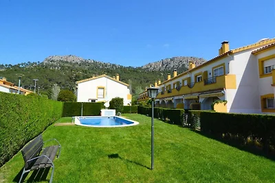 Ferienhaus in Estartit mit Balkon