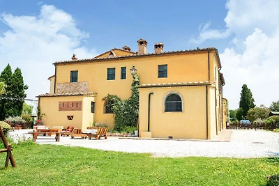 Charmantes Ferienhaus in Collesalvetti mit...