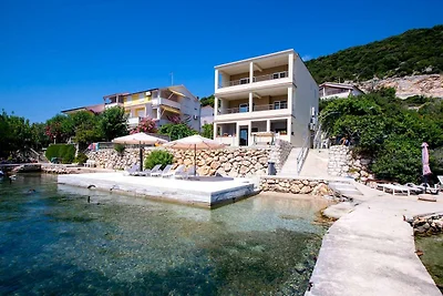Appartamento a Supetarska Draga sul mare