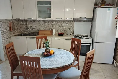 Two Bedroom Apartment with Terrace(A1)