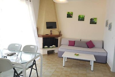 Snug apartment in Corfu with balcony