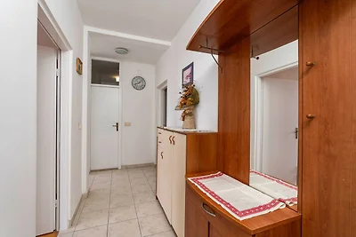Apartment Marisol - One Bedroom Apartment wit...