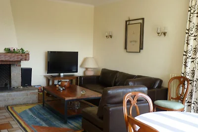 Schöne Villa mit Pool und Jacuzzi in...