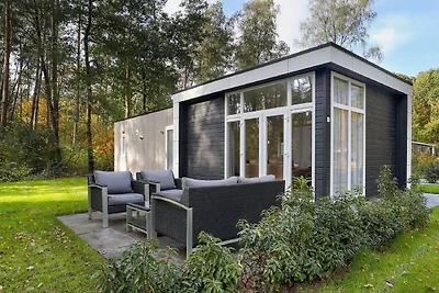 Modernes Haus in ruhiger Lage am Waldrand