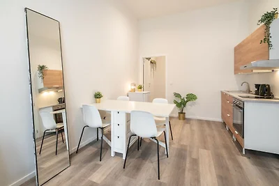 Geräumige Wohnung am Flussufer