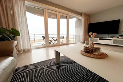 Modern appartement in Wenduine met terras