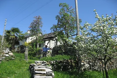 Holiday home in Gerra with barbecue