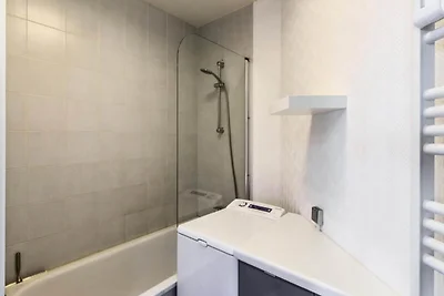 Studio drie bij vier personen zeezicht