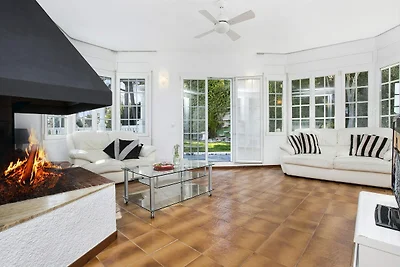 Schönes Haus mit privatem Pool