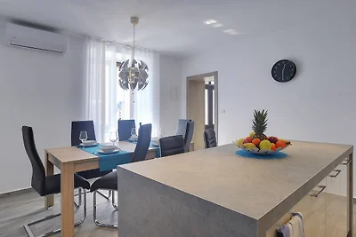 Ferienhaus in Ližnjan nahe am Strand