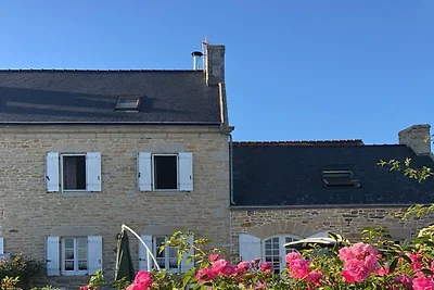 Ferienhaus in Plozevet mit Schwimmbecken