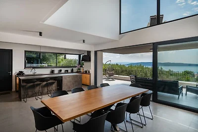 Villa mit Meerblick in Kaštela mit privatem...