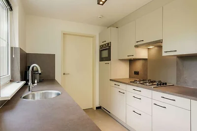 Ferienhaus mit Geschirrspüler, Nähe Bad...