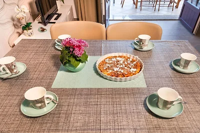 Deluxe Two Bedroom Apartment with Terrace and...