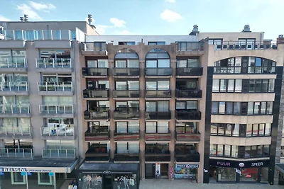 Zonnig appartement aan de kust voor 6...