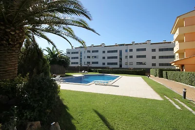 Wohnung, 200 m vom Strand Riells entfernt