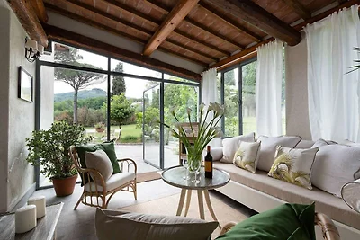Villa romantica a Pescia con piscina