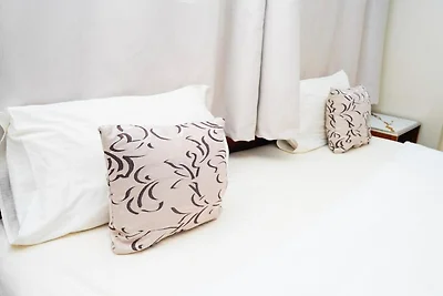 Regal King Getaway | Luxury Unwind in Muscat