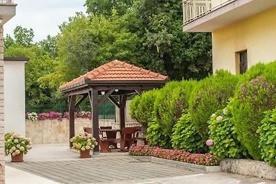 Wohnung in Imotski in der Nהhe des Blauen und...