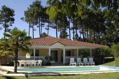 Villa mit privatem Pool in Lacanau-Océan