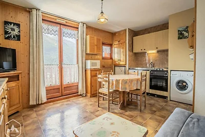 Schöne Obergeschosswohnung mit unverbautem...