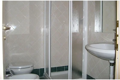 Ferienwohnung für 5 Personen in Imperia