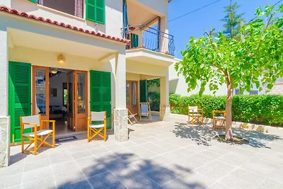 Penya - Haus In S'illot-cala Morlanda.