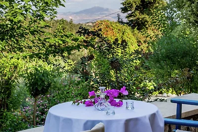 Ferienhaus in Douliana mit Gemeinschaftspool