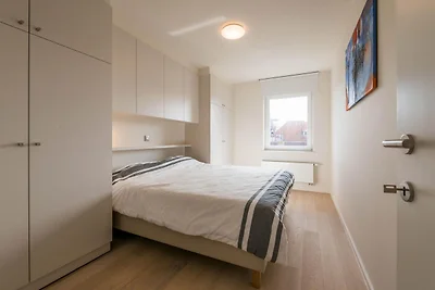 Tjènne 202 in Koksijde mit sonniger Terrasse